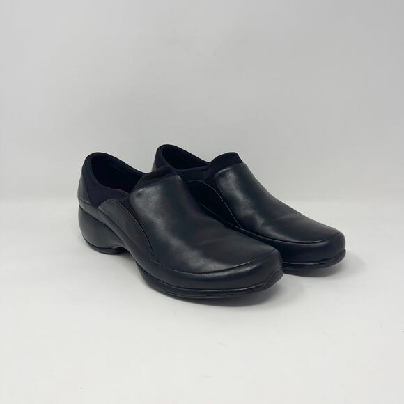 Merrell Spire Slip On Stretch Shoe Womens 10 Black Leather Comfort Wedge - Picture 1 of 8